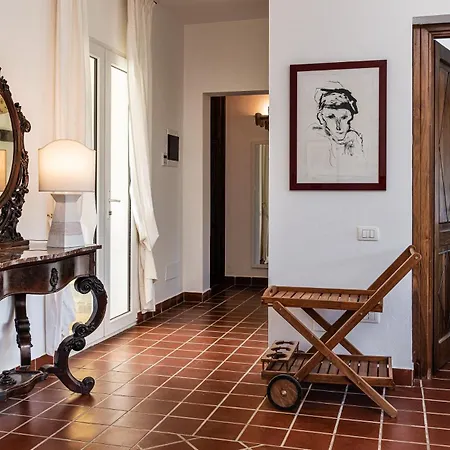 Aquila Giardino Is Molas