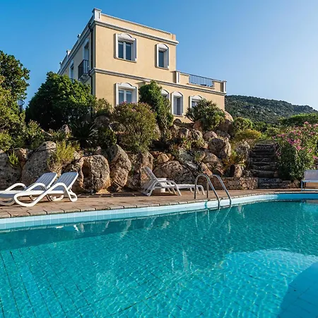 Aquila Giardino Villa *